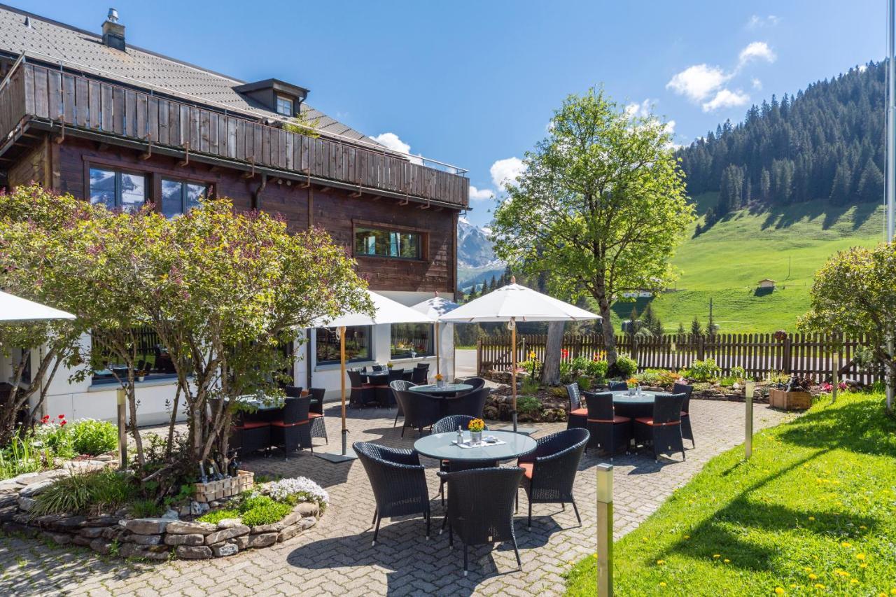 Hotel Des Alpes Адельбоден Екстер'єр фото