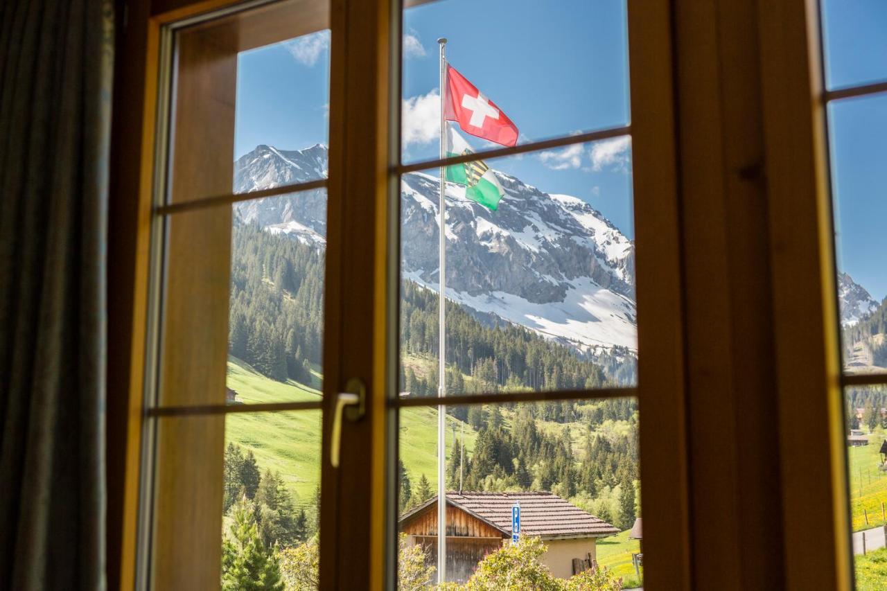 Hotel Des Alpes Адельбоден Екстер'єр фото